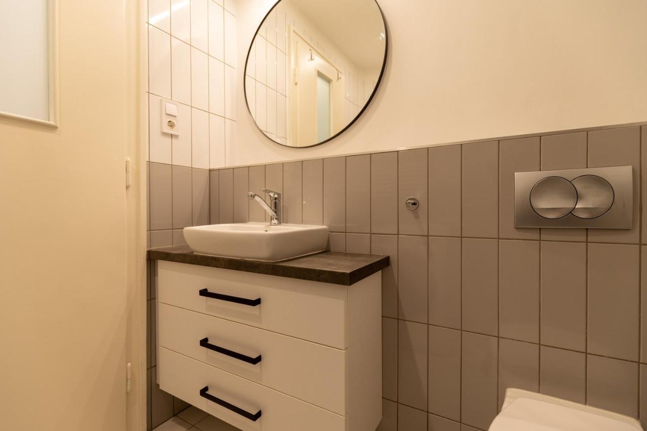 The Palm Springs Apartment بودابست المظهر الخارجي الصورة